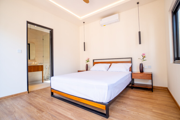 Moderne villa met 3 slaapkamers en privézwembad, Sanur, Bali (34)