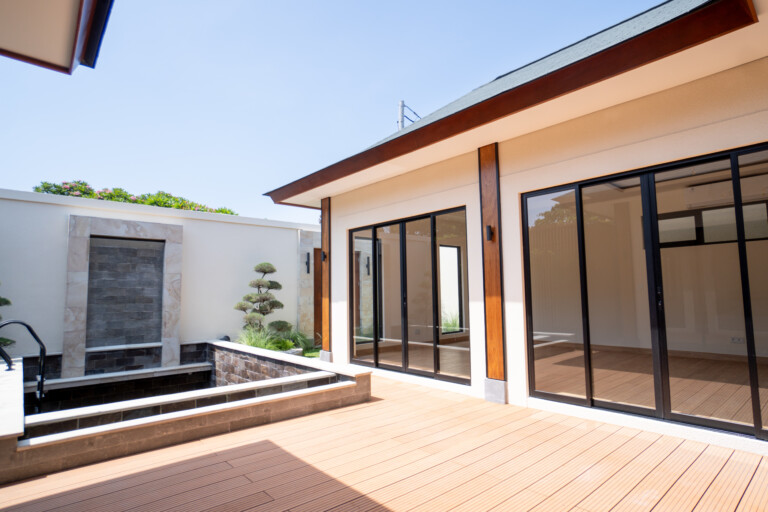 Moderne villa met 3 slaapkamers en privézwembad, Sanur, Bali (30)