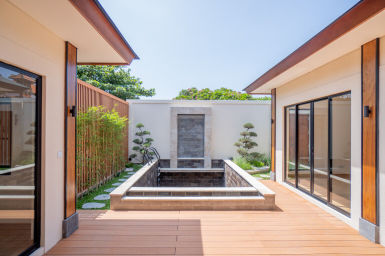 Moderne villa met 3 slaapkamers en privézwembad, Sanur, Bali (29)