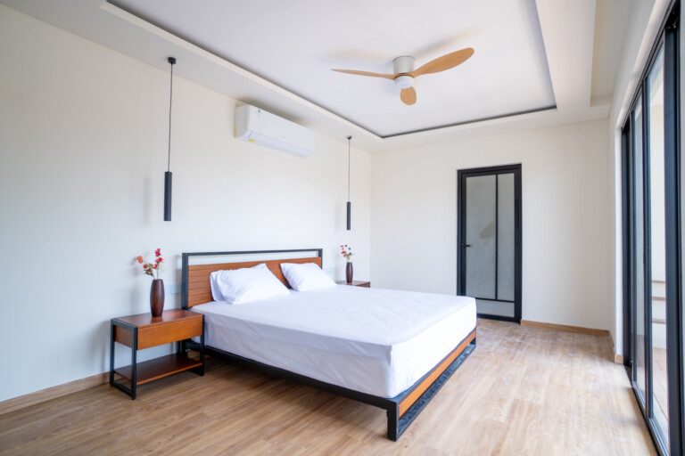 Moderne villa met 3 slaapkamers en privézwembad, Sanur, Bali (20)
