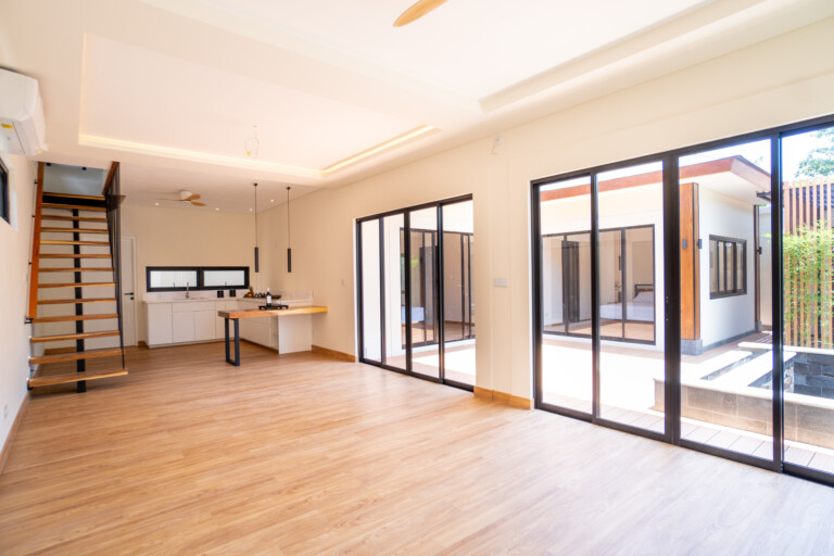 Moderne villa met 3 slaapkamers en privézwembad, Sanur, Bali (8)