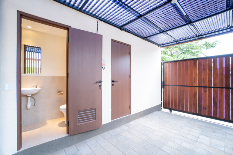 Moderne villa met 3 slaapkamers en privézwembad, Sanur, Bali (2)